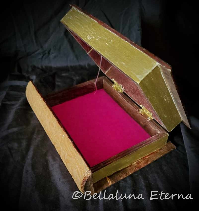 Bohemian Book Box 